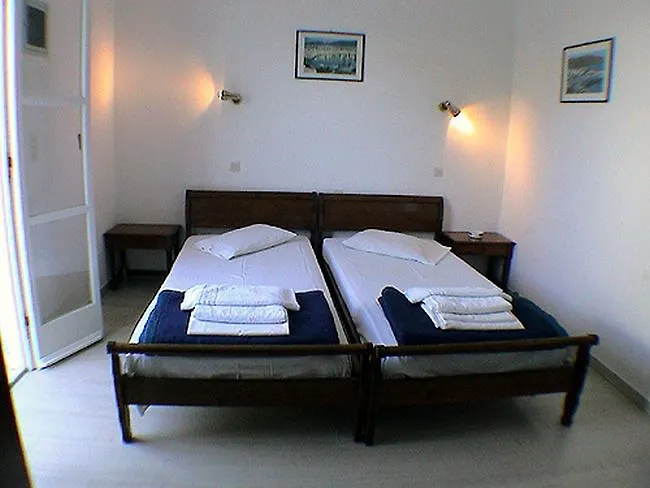 Elena Studios & Suites Ornos  Aparthotel
